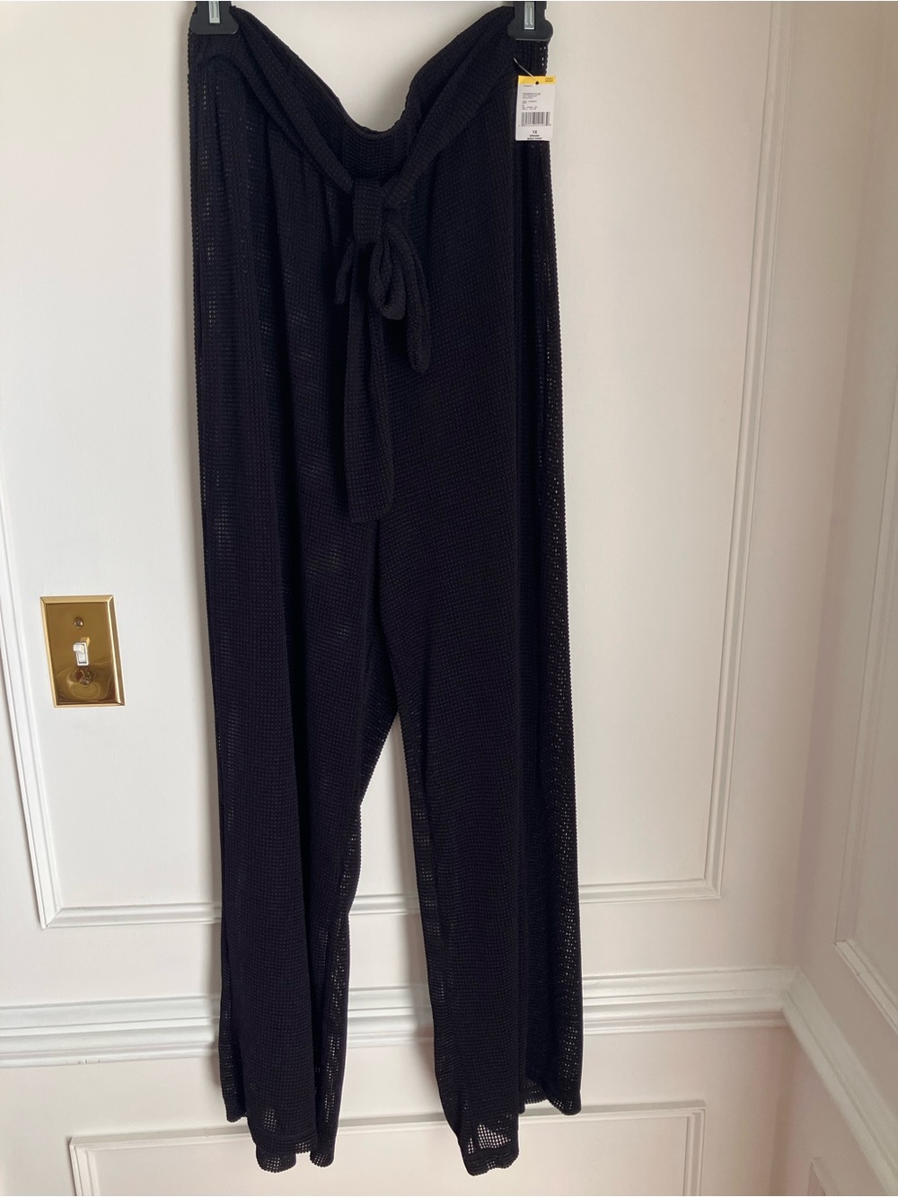 Simply Emma Black Wide-Leg Mesh Drawstring Pants